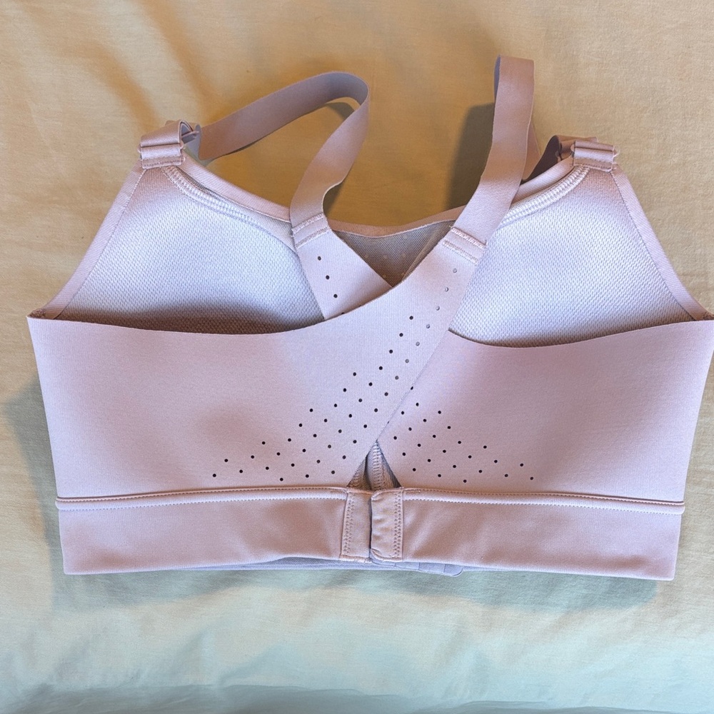 Under Armour Light Pink Sports Bra - Picture 2 of 3